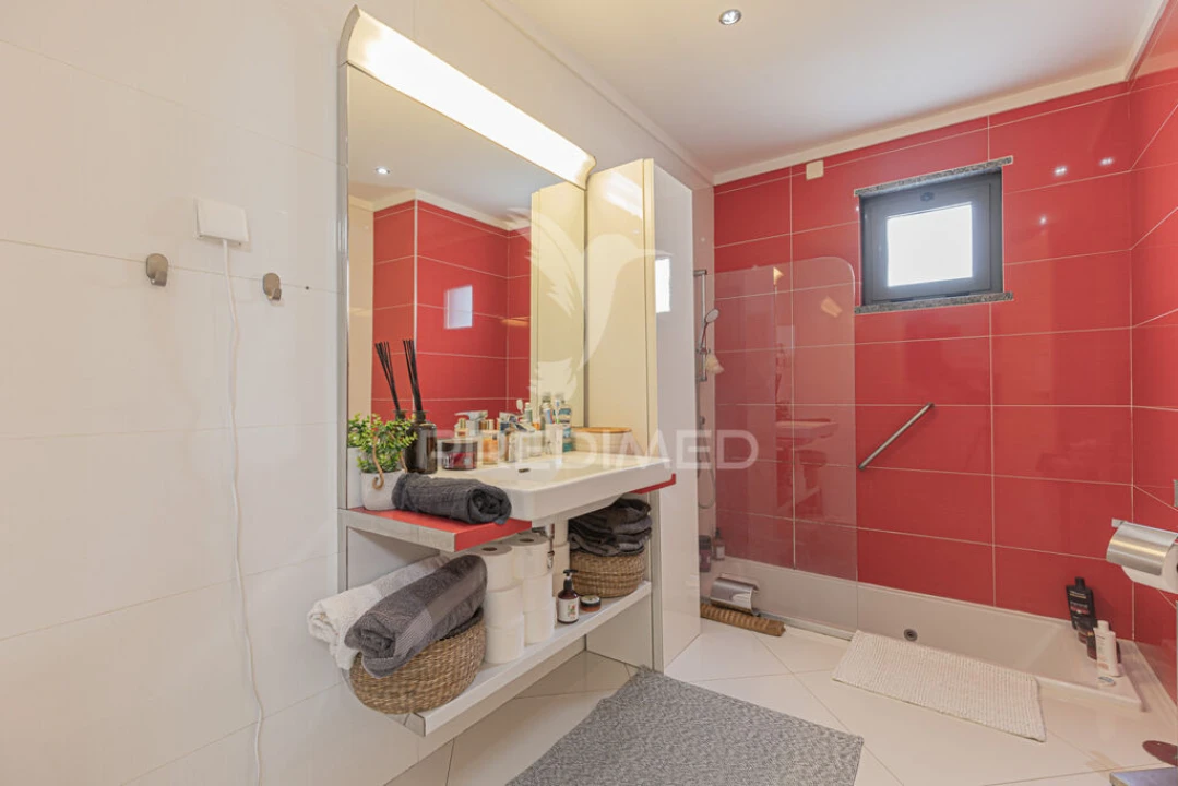 Moradia T4 para Venda em Santo Antonio da Charneca Foto 14