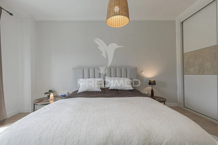 Moradia T4 para Venda em Santo Antonio da Charneca Foto 11