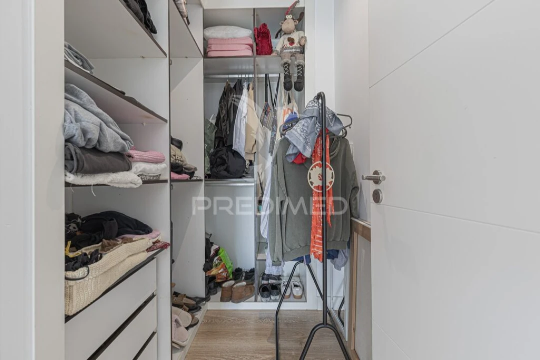 Moradia T4 para Venda em Santo Antonio da Charneca Foto 20