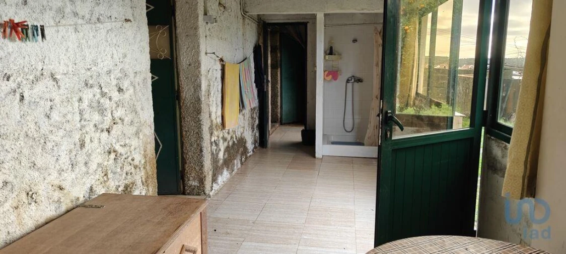 Moradia T5 para Venda em Penha Garcia Foto 9