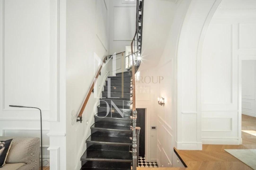 Moradia T6 para Venda em Agualva e Mira-Sintra Foto 28