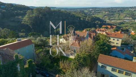 Moradia T6 para Venda em Agualva e Mira-Sintra