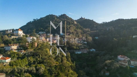 Moradia T6 para Venda em Agualva e Mira-Sintra