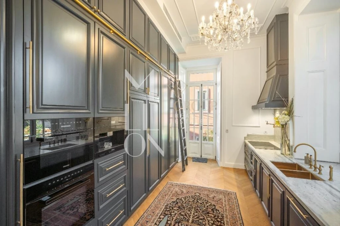 Moradia T6 para Venda em Agualva e Mira-Sintra Foto 24