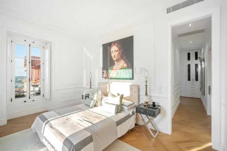 Moradia T6 para Venda em Agualva e Mira-Sintra Foto 35