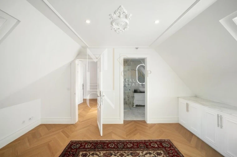 Moradia T6 para Venda em Agualva e Mira-Sintra Foto 50