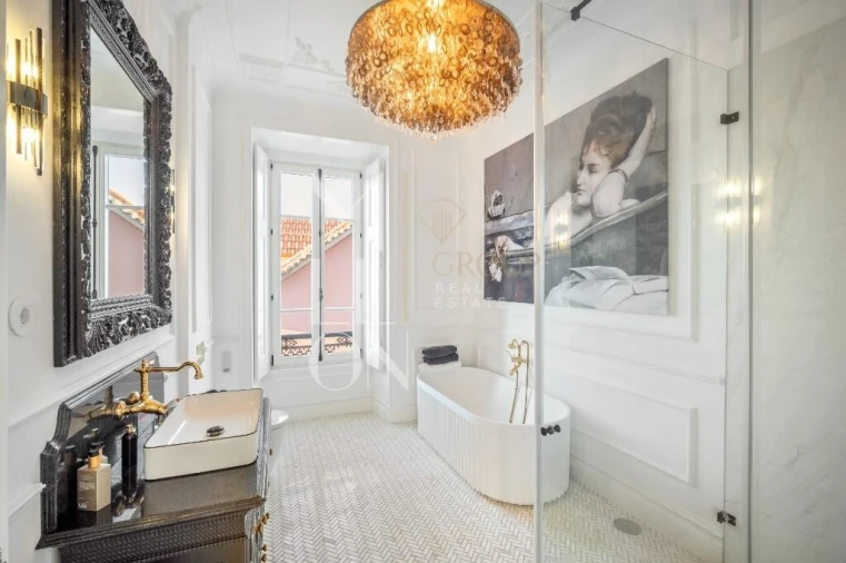 Moradia T6 para Venda em Agualva e Mira-Sintra Foto 36