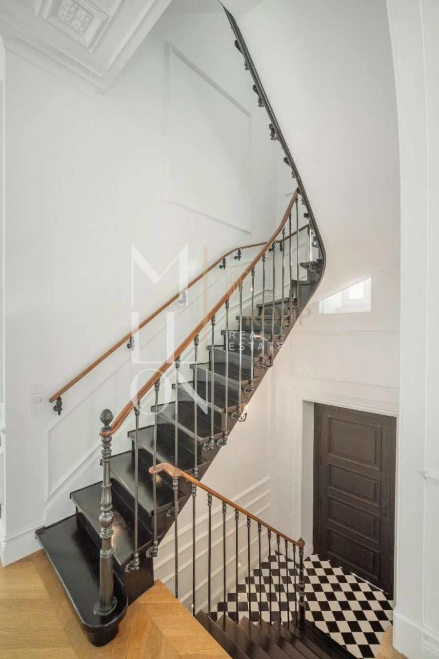 Moradia T6 para Venda em Agualva e Mira-Sintra Foto 80