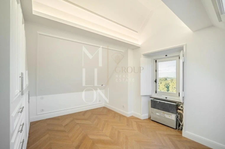 Moradia T6 para Venda em Agualva e Mira-Sintra Foto 59