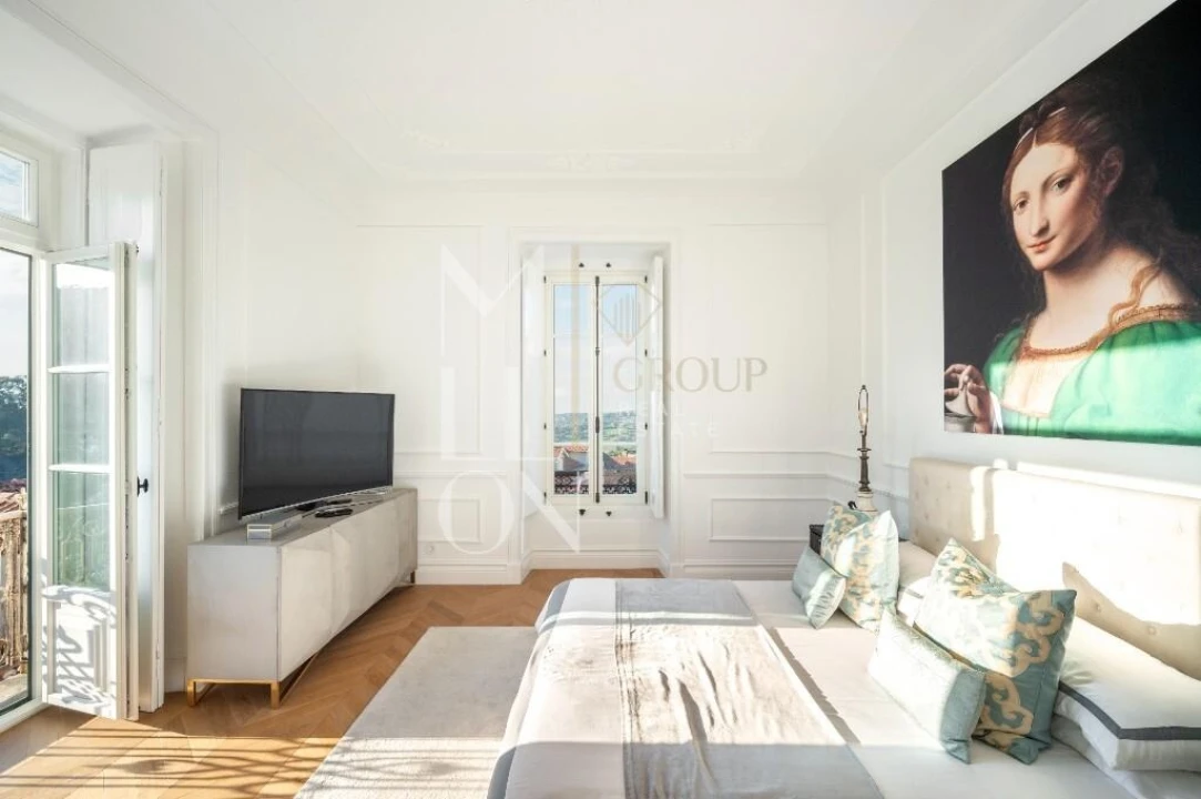 Moradia T6 para Venda em Agualva e Mira-Sintra Foto 31