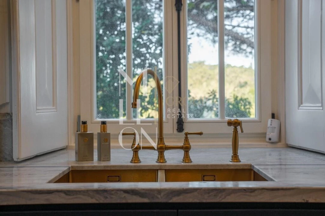 Moradia T6 para Venda em Agualva e Mira-Sintra Foto 23