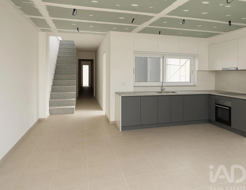 Moradia T3 para Venda em Benfica do Ribatejo Foto 5