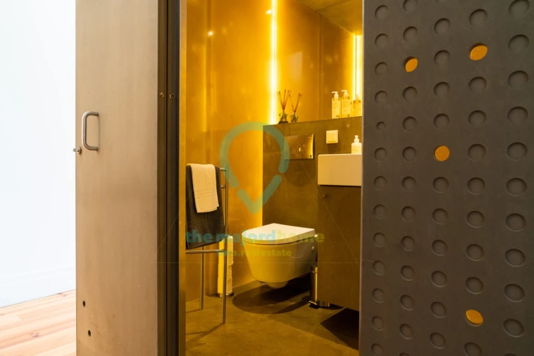 Apartamento para Venda em Cedofeita, Santo Ildefonso, Sé, Miragaia, São Nicolau e Vitória Foto 4