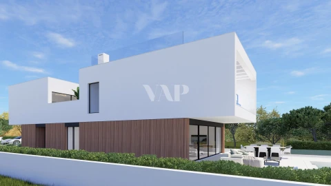 Moradia T4 para Venda em Quarteira
