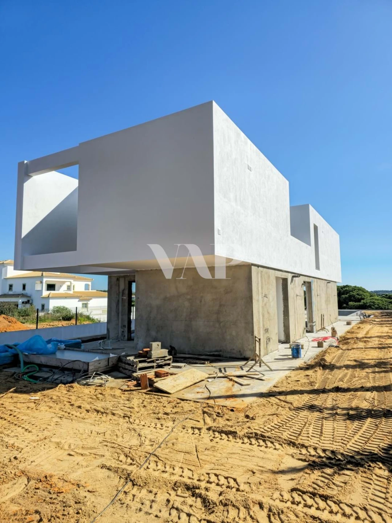 Moradia T4 para Venda em Quarteira Foto 17