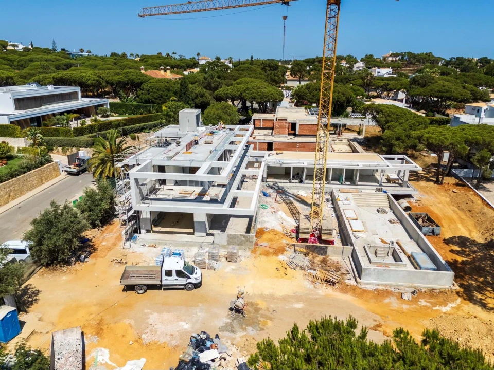 Moradia T8 para Venda em Almancil Foto 5