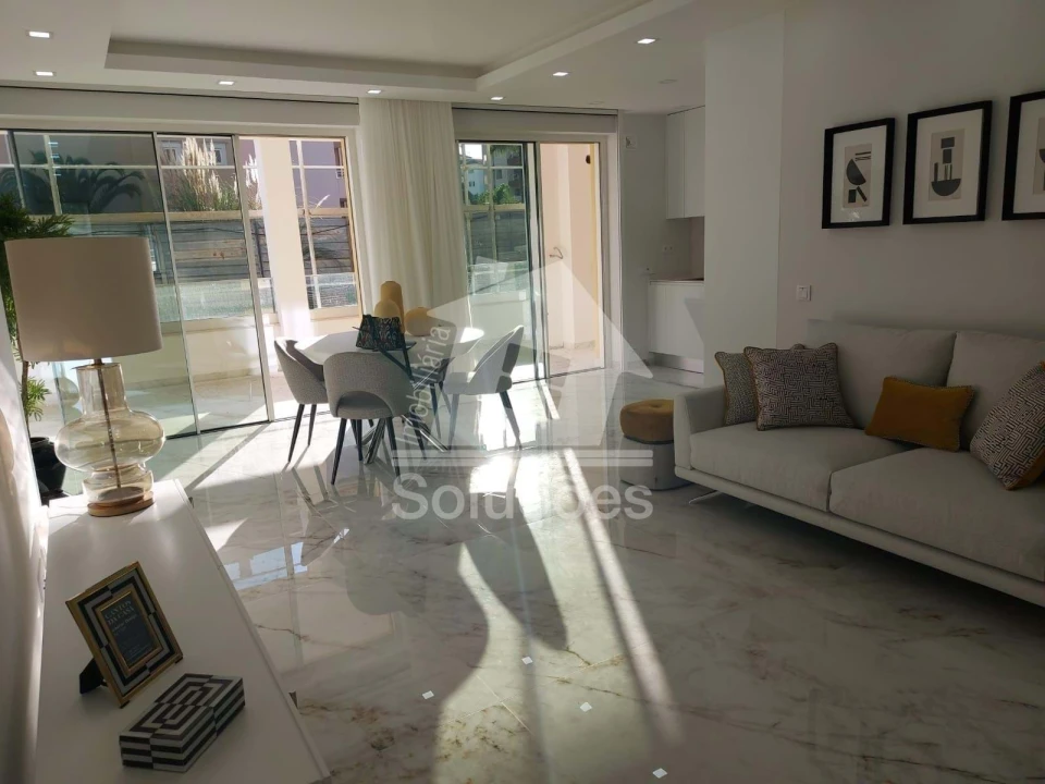 Apartamento T4 para Venda em Lagos (São Sebastião e Santa Maria) Foto 15