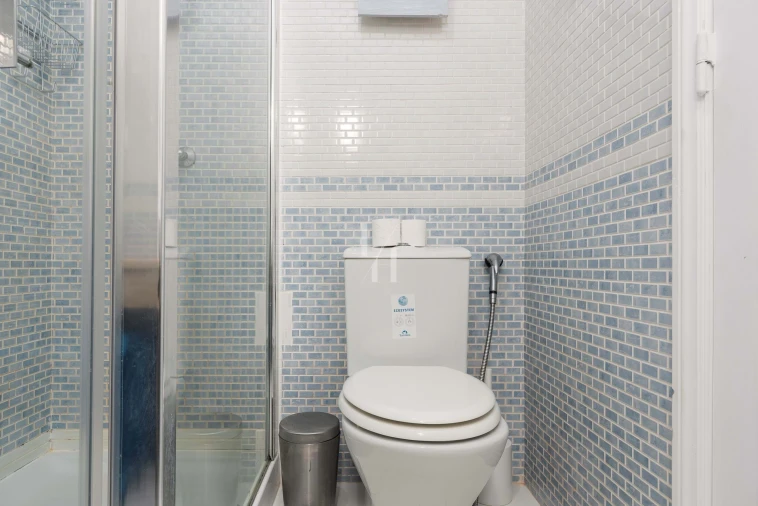 Apartamento T2 para Arrendamento férias em Quarteira Foto 19