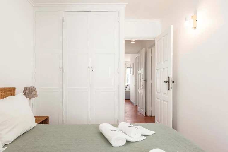 Apartamento T2 para Arrendamento férias em Quarteira Foto 17