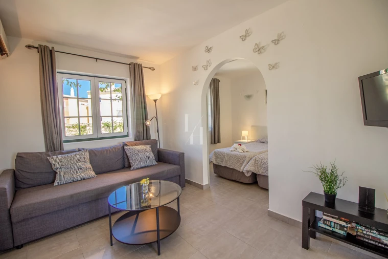 Apartamento para Arrendamento férias em Quarteira Foto 2