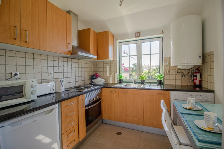 Apartamento para Arrendamento férias em Quarteira Foto 6