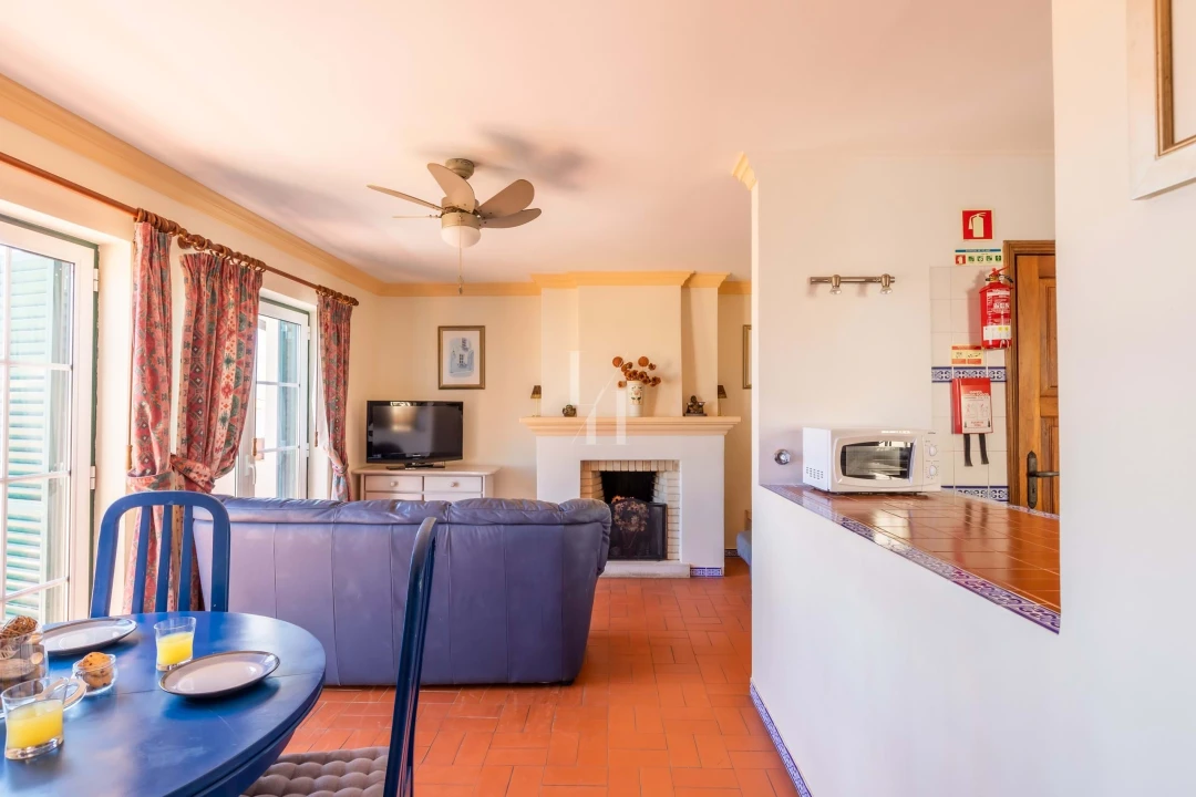 Apartamento T2 para Arrendamento férias em Quarteira Foto 3