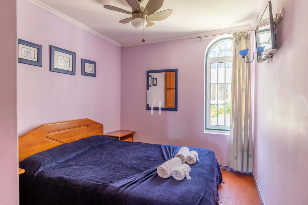 Apartamento T2 para Arrendamento férias em Quarteira Foto 13