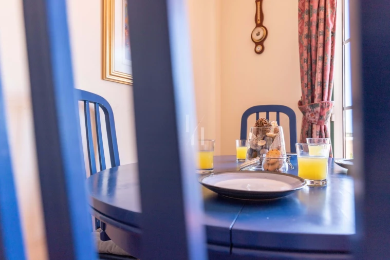 Apartamento T2 para Arrendamento férias em Quarteira Foto 9