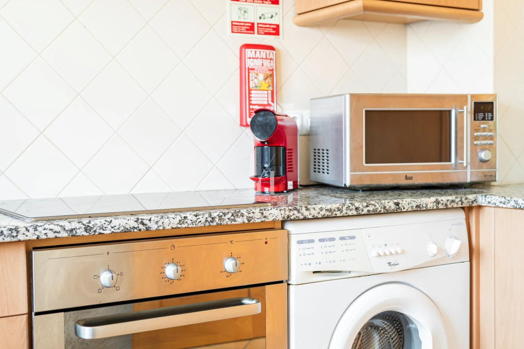 Apartamento T1 para Arrendamento férias em Quarteira Foto 13