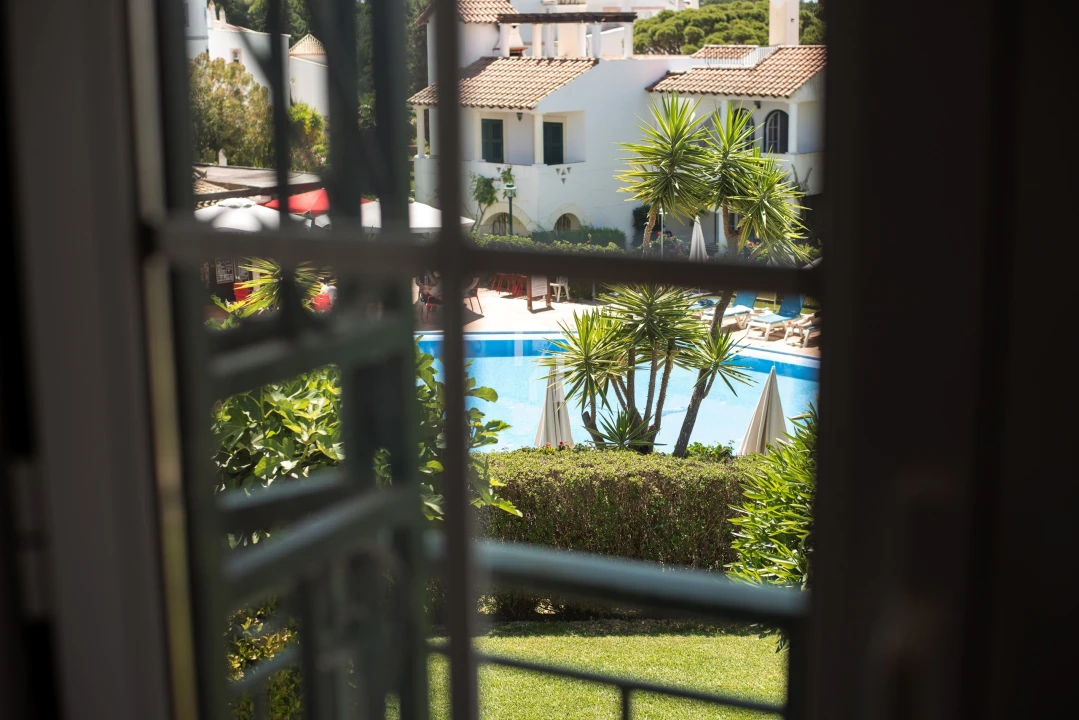 Apartamento T2 para Arrendamento férias em Quarteira Foto 17