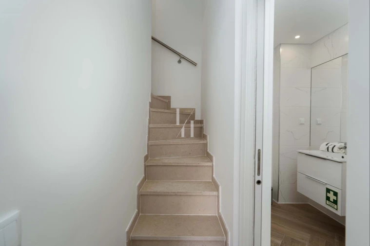 Apartamento T2 para Arrendamento férias em Quarteira Foto 30