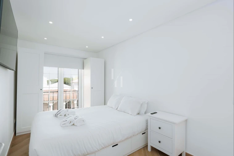 Apartamento T2 para Arrendamento férias em Quarteira Foto 11