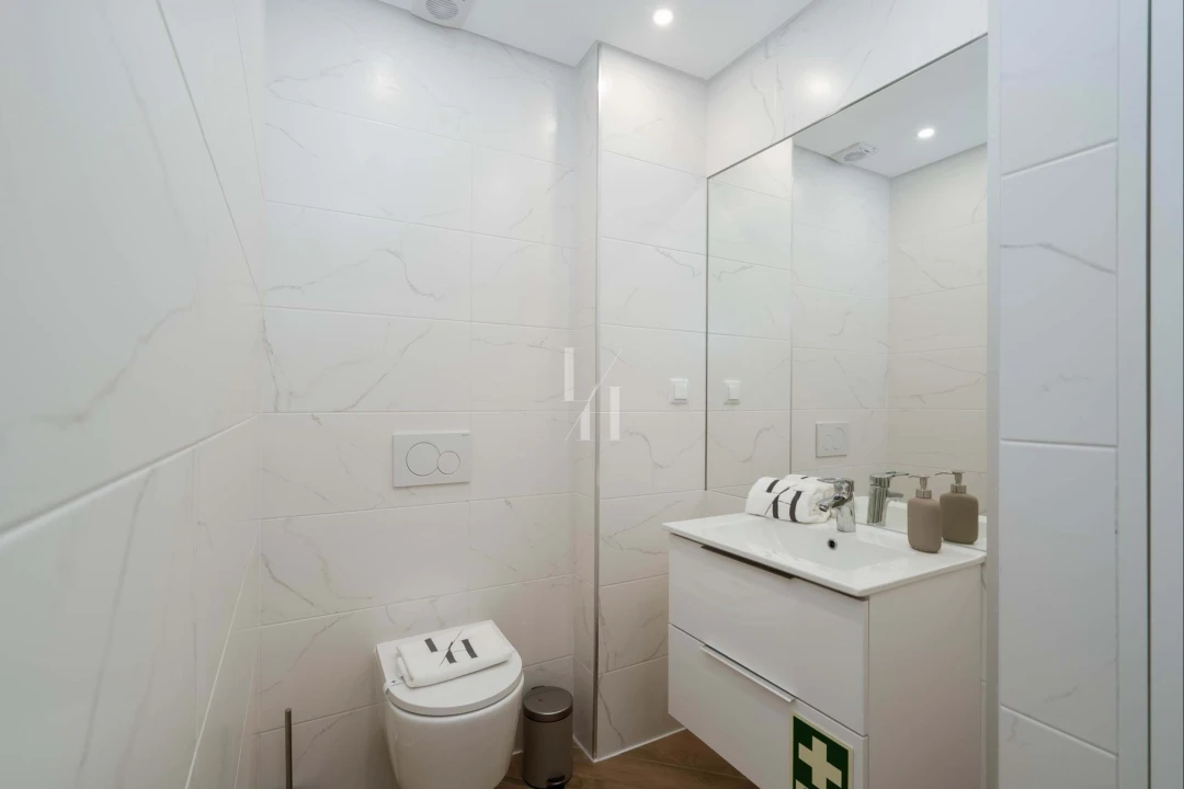 Apartamento T2 para Arrendamento férias em Quarteira Foto 10