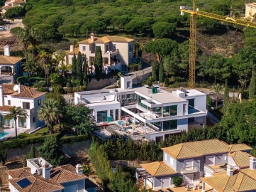 Moradia T5 para Venda em Almancil