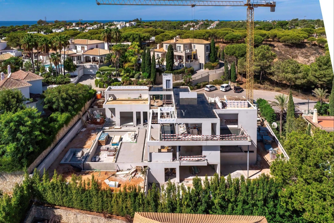 Moradia T5 para Venda em Almancil Foto 2