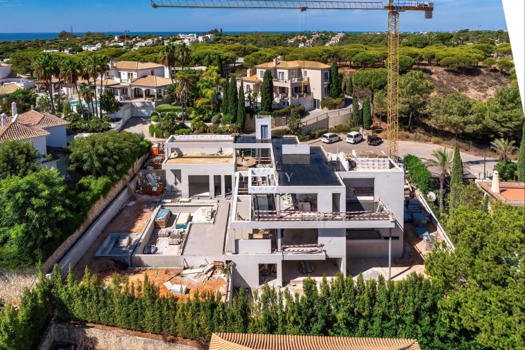 Moradia T5 para Venda em Almancil Foto 2