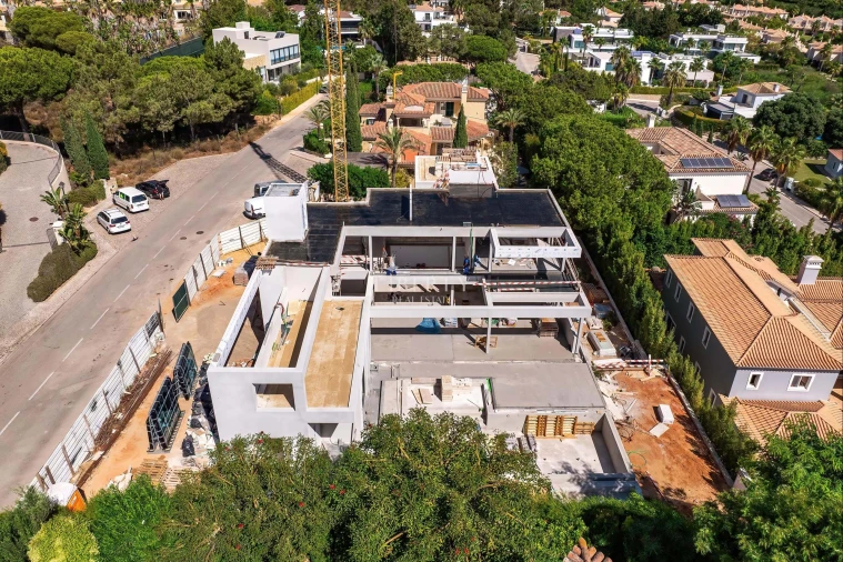 Moradia T5 para Venda em Almancil Foto 4