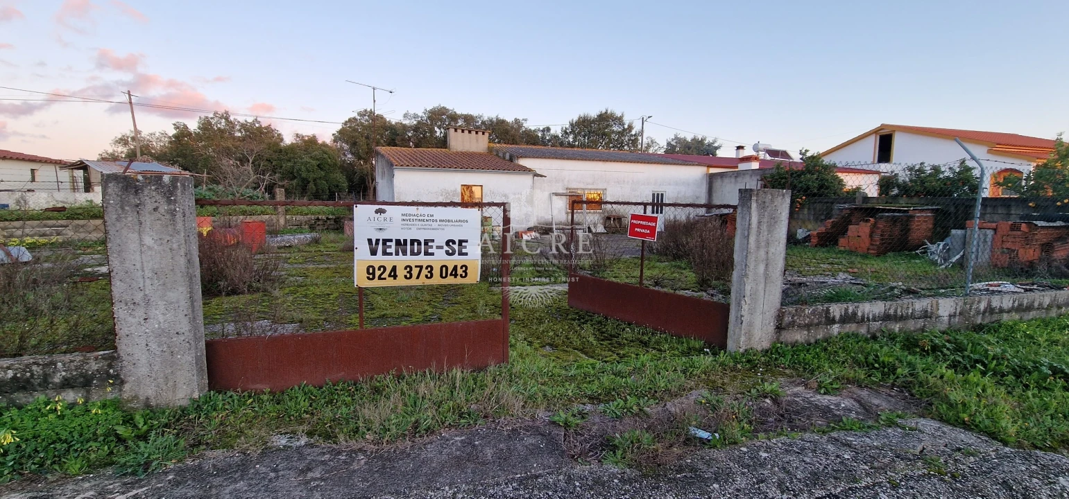 Prédio para Venda em Foros de Arrão Foto 2