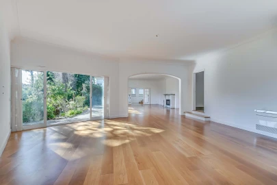 Moradia T4 para Arrendamento em Cascais e Estoril