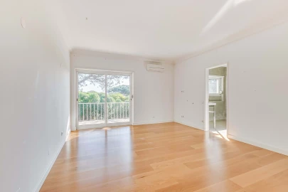 Moradia T4 para Arrendamento em Cascais e Estoril