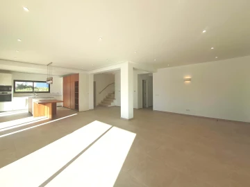 Moradia T4 para Venda em Lagoa e Carvoeiro