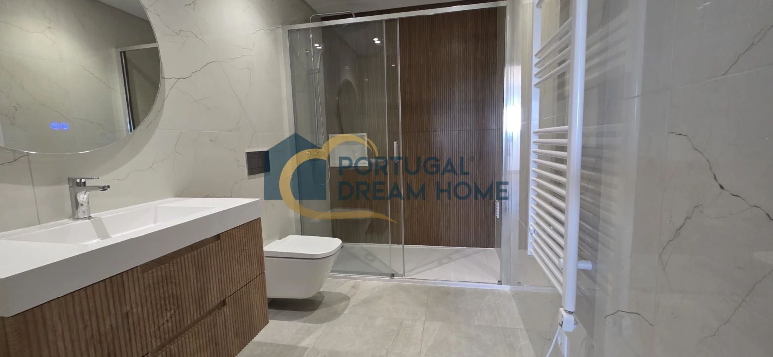 Apartamento T2 para Venda em Albufeira e Olhos de Água Foto 11