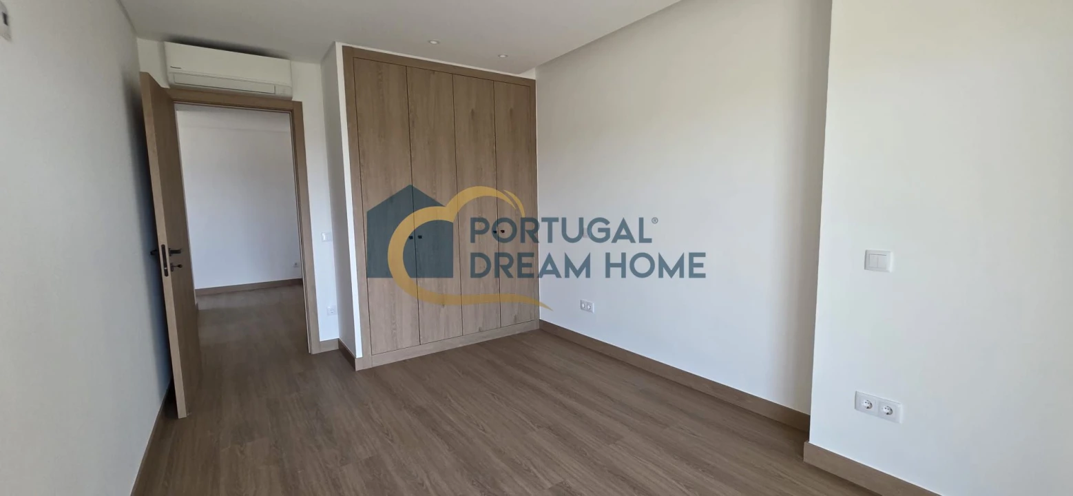 Apartamento T2 para Venda em Albufeira e Olhos de Água Foto 9