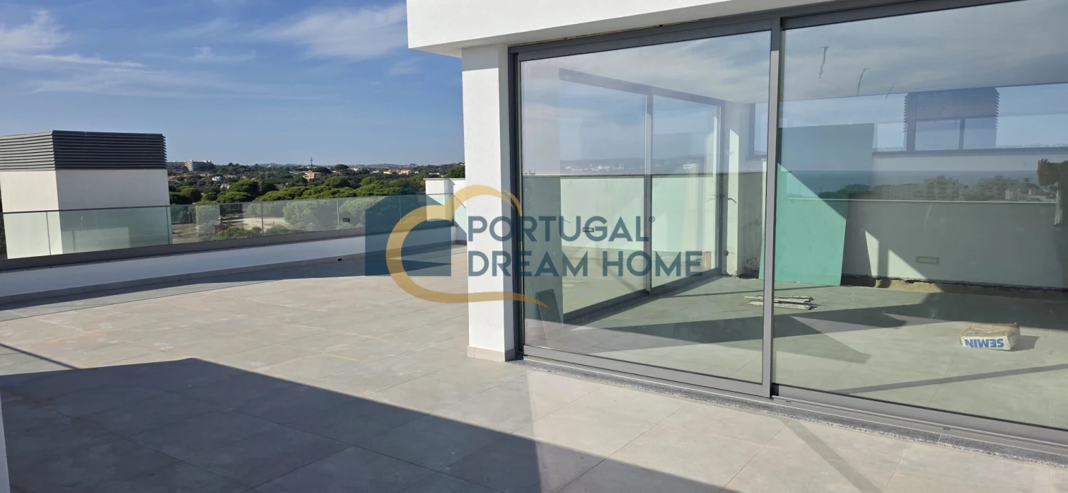 Apartamento T2 para Venda em Albufeira e Olhos de Água Foto 14
