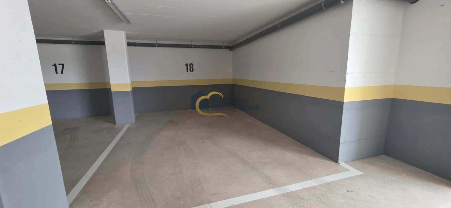 Apartamento T2 para Venda em Albufeira e Olhos de Água Foto 15