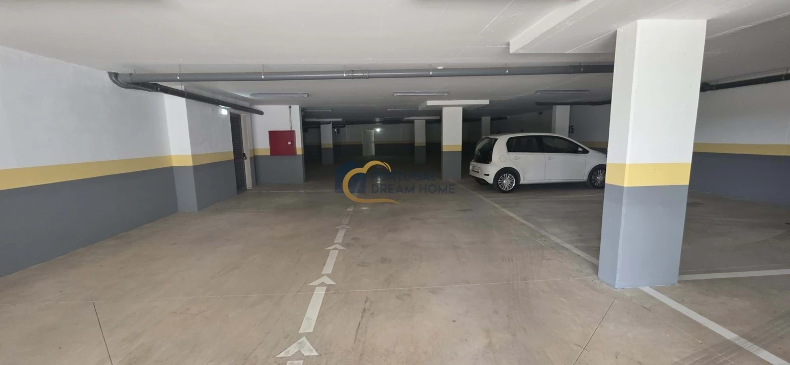 Apartamento T2 para Venda em Albufeira e Olhos de Água Foto 14