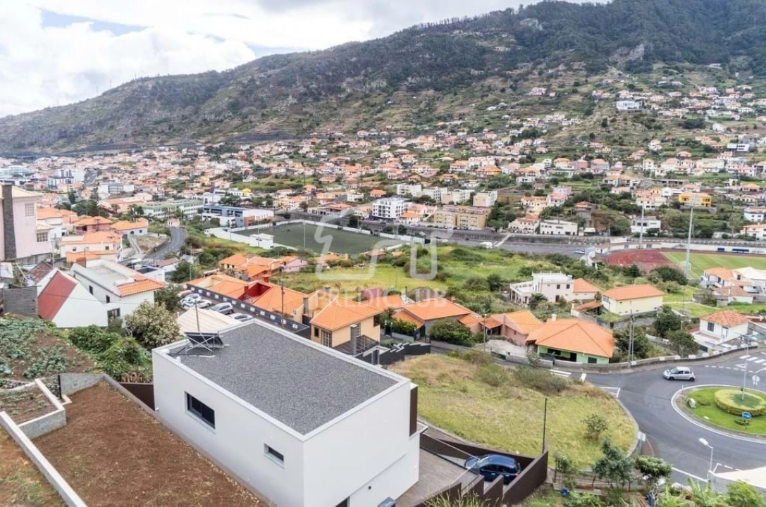 Moradia T3 para Venda em Machico Foto 9