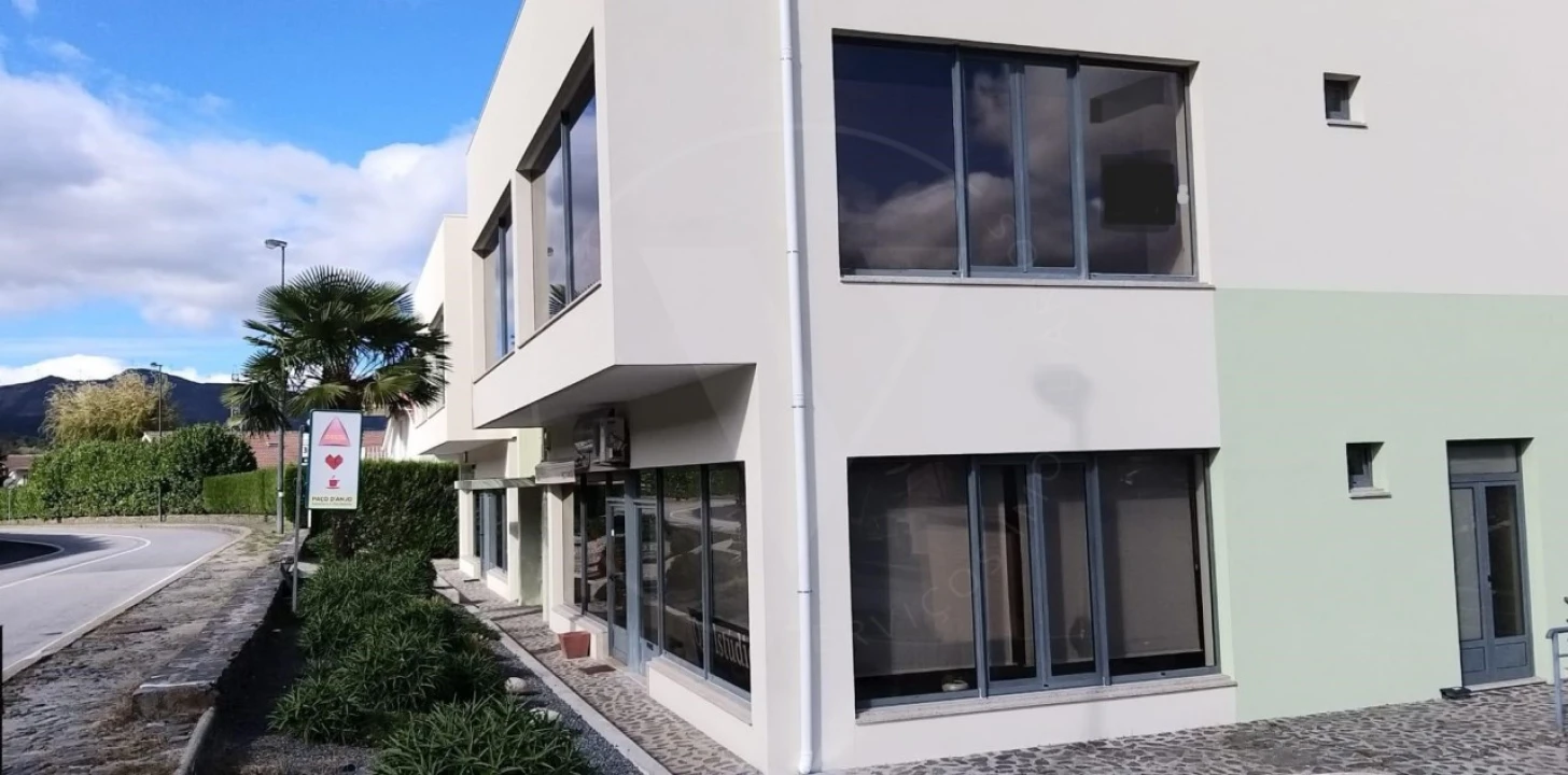 Escritório para Venda em Campeã Foto 1