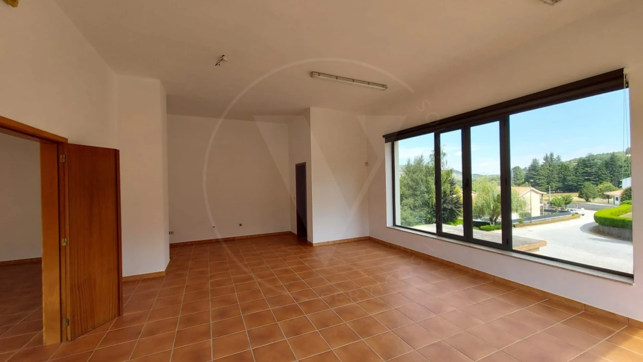 Escritório para Venda em Campeã Foto 2