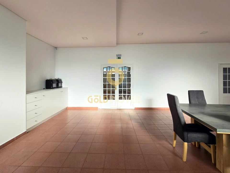 Loja para Venda em Lobão, Gião, Louredo e Guisande Foto 4